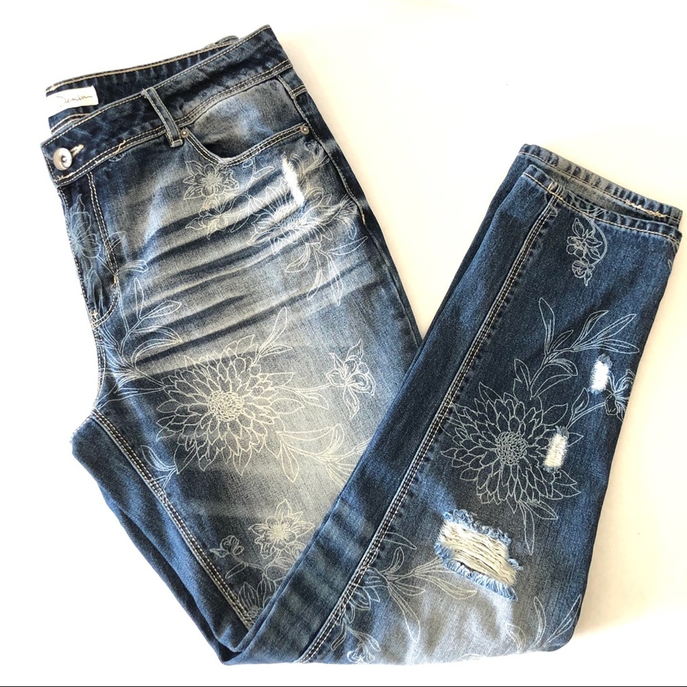 Est 1946 Denim Patchwork Distressed Jeans Size 10